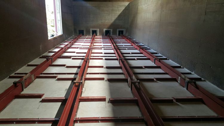 Einbau neuer Hydraulikschubboden